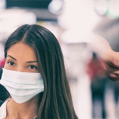 Bezpieczeństwo podczas pandemii COVID-19: mycie i dezynfekcja rąk oraz noszenie maseczek