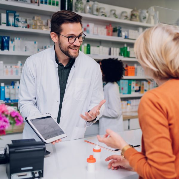 Rola farmaceuty w szczepieniach osób dorosłych. Stanowisko ekspertów w...