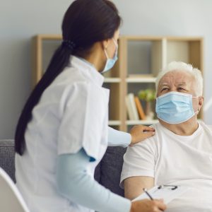 Priorytety szczepień przeciw grypie w sytuacji niedoboru szczepionek w...